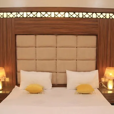 Skoon Hotel Apartments Najran Exterior photo